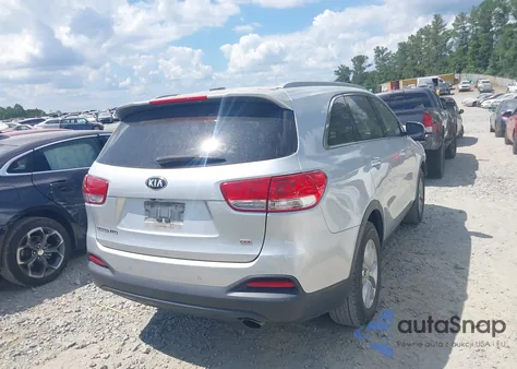 2016 Kia Sorento 2.4L Lx из США, поврежденный, VIN 5XYPG4A34GG009427